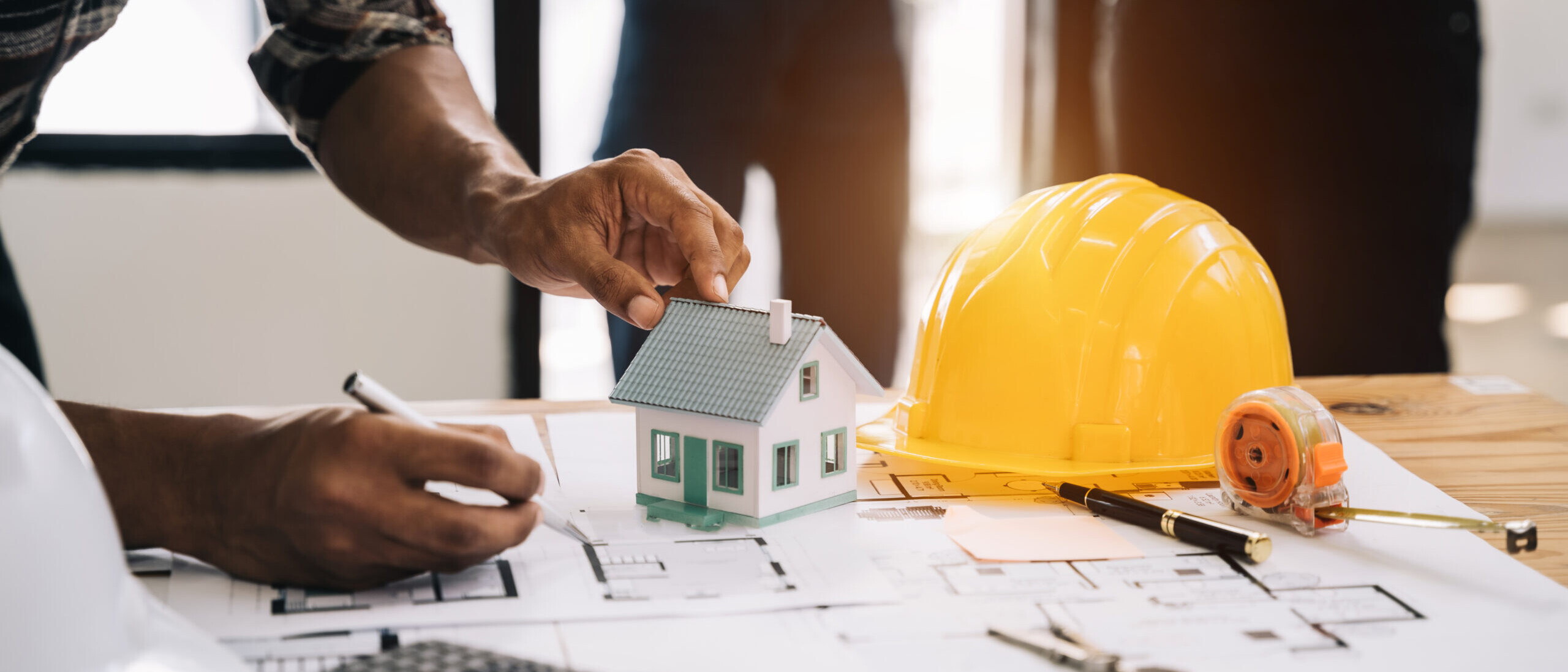 Pourquoi-confier-la-gestion-administrative-a-un-constructeur-local