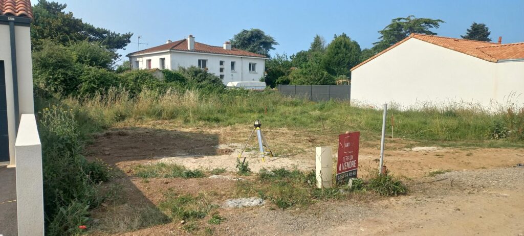 Terrain à vendre à Angles - Opportunité unique : Terrain de 308m² à Angles (85750) pour votre projet sur mesure